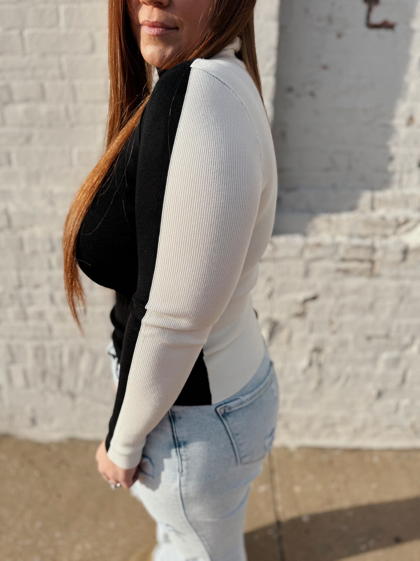 Two Tone Mock Sweater ☆ Black