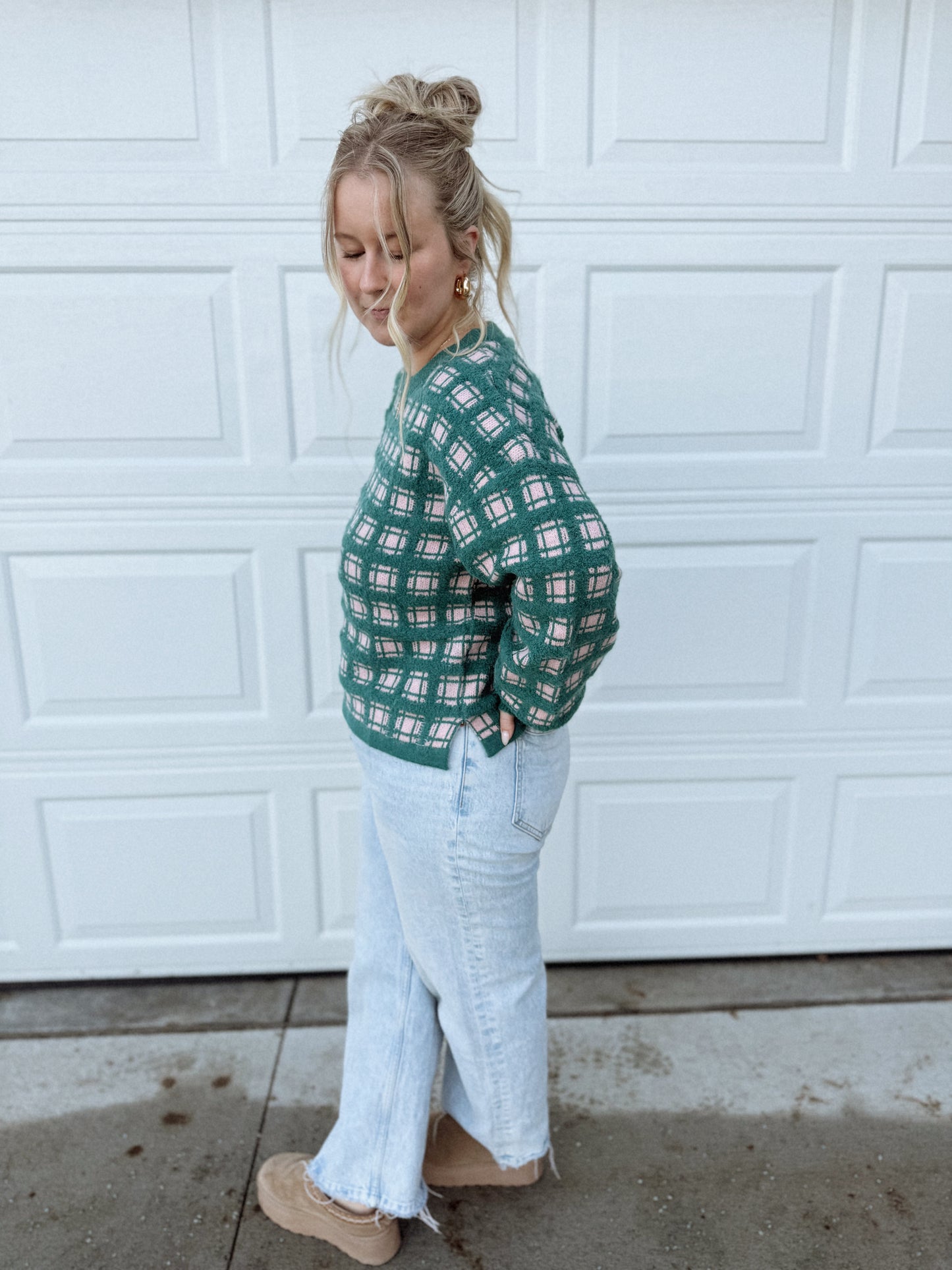 Soft Yarn Checker Knit Sweater